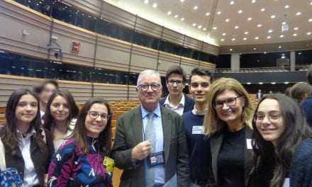 Μαθητές από τη Θράκη στο Ευρωπαϊκό Κοινοβούλιο στις Βρυξέλλες