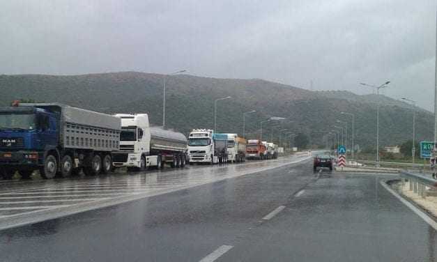 Απαγόρευση κυκλοφορίας φορτηγών ωφελίμου φορτίου άνω του 1,5 τόνου κατά την περίοδο των εορτών