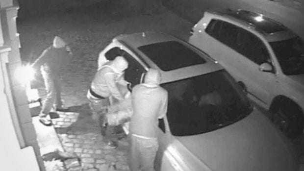 ΚΑΒΑΛΑ: Ταυτοποίησαν τους κλέφτες του αυτοκινήτου. Το βρήκαν στις Σέρρες