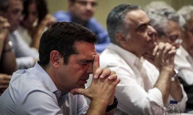 ΤΡΟΜΟΣ ΣΤΟ ΣΥΡΙΖΑ