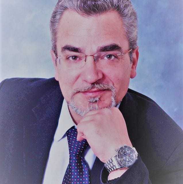 Ας πιστέψουμε στη συνεργασία