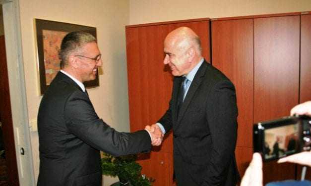 υνάντηση του Περιφερειάρχη ΑΜΘ με τον Πρέσβη της Τουρκίας στην Αθήνα