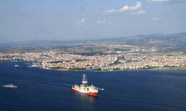 Η Τουρκία αποσύρει τα γεωτρύπανα από τη Μεσόγειο