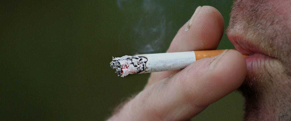 Η πρώτη Λέσχη Καπνιστών -και με τον νόμο- είναι γεγονός