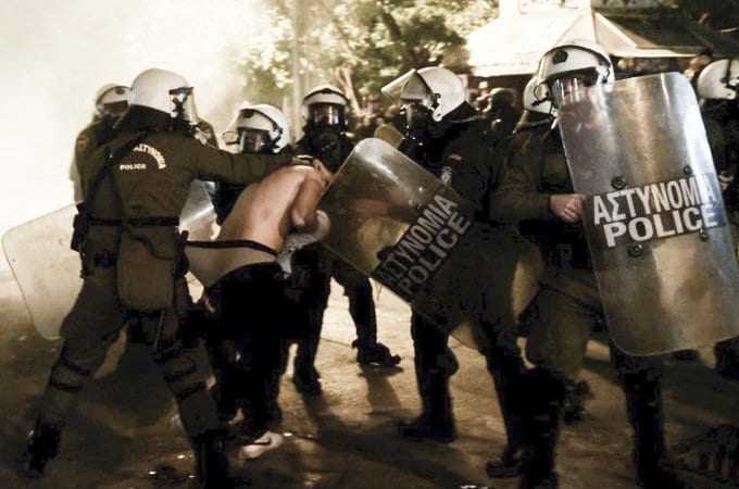 Σύλληψη «μπαχαλάκια». Ένα μεμονωμένο περιστατικό σημαία στην λογική της «αριστεράς» του ΣΥΡΙΖΑ