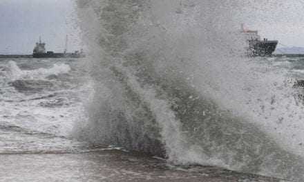 θυελλώδεις άνεμοι στην θαλάσσια περιοχή του Πόρτο Λάγος
