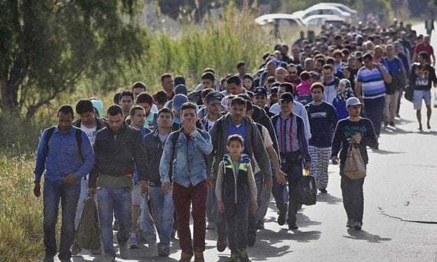 Τι θα κάνει η Ελλάδα; Η Τουρκία ανοίγει τα σύνορα μεγάλη πίεση στο προσφυγικό