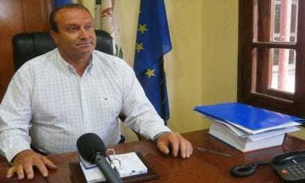 Ο δήμαρχος Τοπείρου και τα «καρφιά» της αντιπολίτευσης