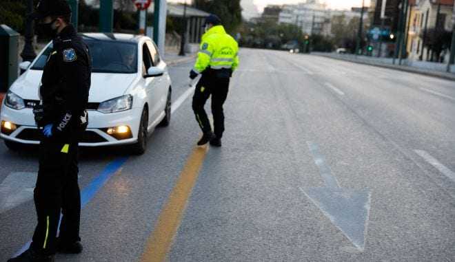 Πες αλεύρι και την πρωτομαγιά ο Χαρδαλιάς σε γυρεύει. Απαγόρευση κυκλοφορίας: Παρατείνονται μέχρι τις 4 Μαΐου τα περιοριστικά μέτρα