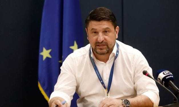 Χαρδαλιάς: Τέλος οι μάσκες σε εξωτερικούς χώρους από τις 05:00 το πρωί της Πέμπτης