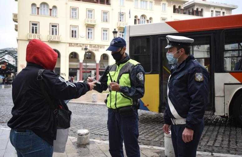 Να πούμε και ένα μπράβο  που από την μια έχoυν φυλακίσει τους πολίτες στα σπίτια τους και από την άλλη τους τα παίρνουν με τα πρόστιμα. Με λίγα λόγια, έμ μας π@δ@νε έμ τους πληρώνουμε  Αποτελέσματα ελέγχων για τα μέτρα αποφυγής της διάδοσης του κορωνοϊού