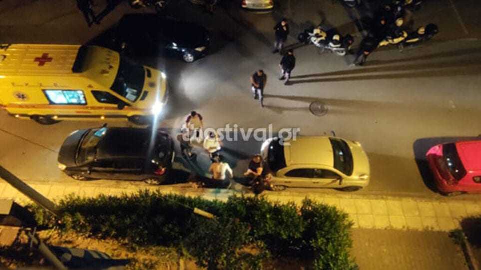 Άγριο επεισόδιο τα μεσάνυχτα στη Θεσσαλονίκη – Έκαψαν 19χρονο με πυρσό