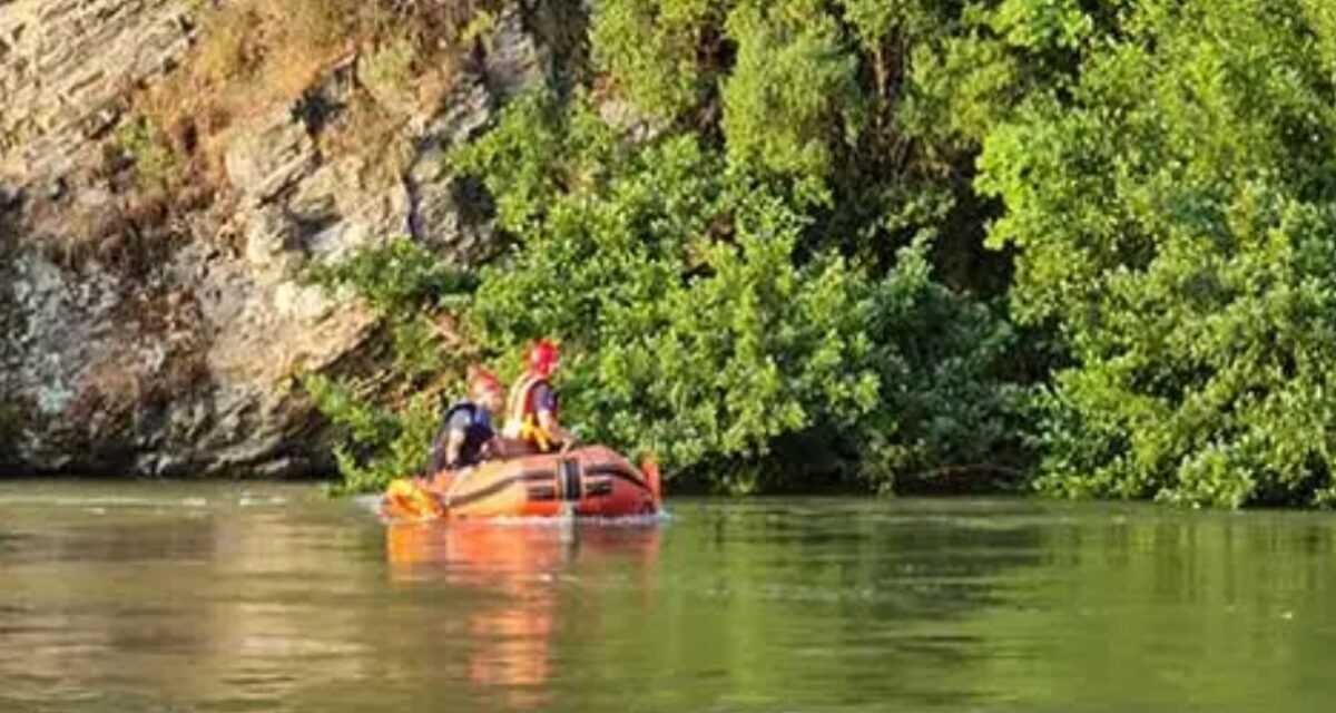 Ακόμη αγνοείται ο 21χρονος που βούτηξε στον ποταμό Νέστο
