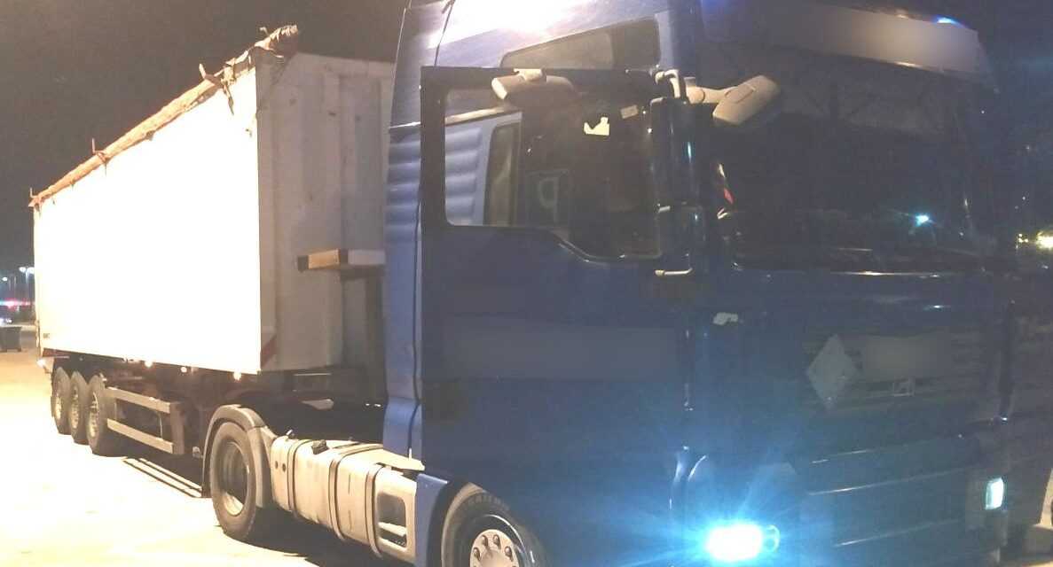 ΚΟΜΟΤΗΝΗ: 30 τόνοι λαθραίας βενζίνης  κατασχέθηκαν – στο “κόλπο” 2 Βούλγαροι 
