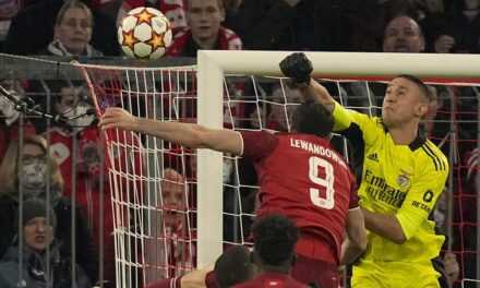 Champions League | Στην κορυφαία ενδεκάδα ο Βλαχοδήμος αν και δέχθηκε πέντε γκολ στο Μόναχο