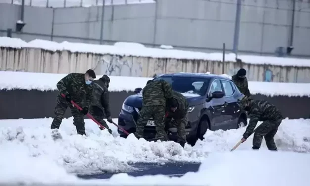 Διαμαρτύρονται οι Στρατιωτικοί γιατι δούλεψαν τζάμπα στα χιόνια. Ζητούν το αυτονόητο. Ακούει ο ΥΕΘΑ;