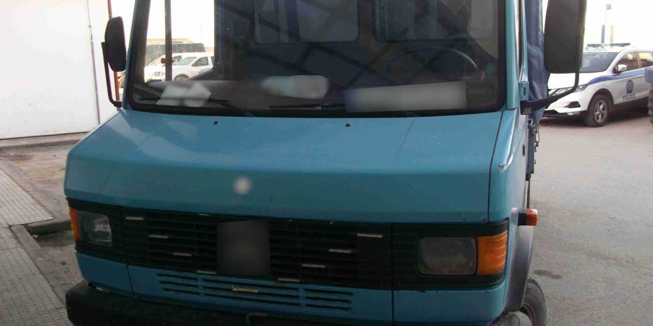 Συνελήφθησαν 3 διακινητές οι οποίοι προωθούσαν στο εσωτερικό της χώρας, σε τρεις διαφορετικές περιπτώσεις, μη νόμιμους μετανάστες