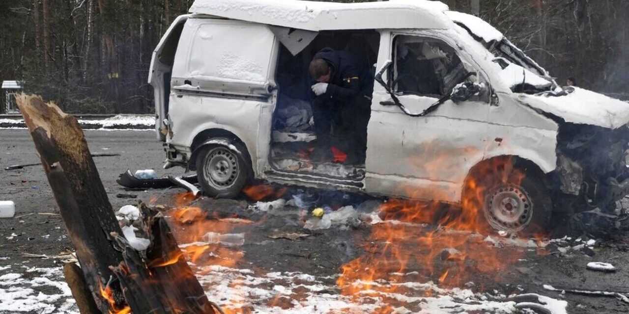 Θύματα από τον νέο βομβαρδισμό του Κιέβου, αγωνία για τη Μαριούπολη