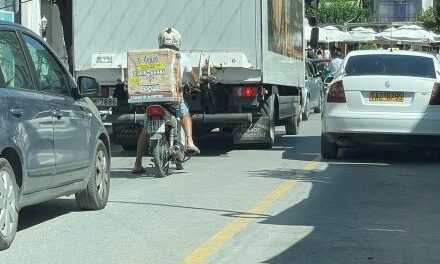 Όταν οι ειδικοί καυτηριάζουν την αδιαφορία της δημοτικής αρχής για το μπάχαλο που επικρατεί στους δρόμους της Ξάνθης.