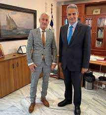 Ο Υφυπουργός Παιδείας κ.Συρίγος, πότε θα επισκεφθεί τον Μουφτή Ξάνθης Νεζντέν Χεμσερή, με τον Δήμαρχο Τσέπελη;