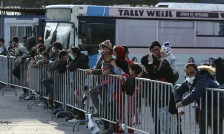 Μπίζνες χιλιάδων ευρώ για τους διακινητές μεταναστών στον Έβρο