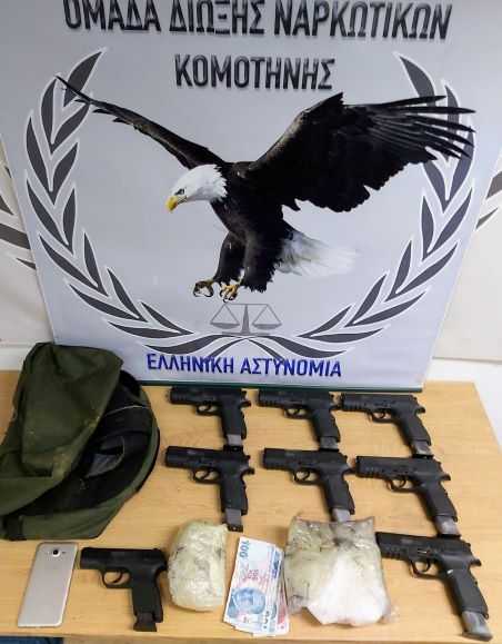 ΤΕΛΙΚΑ ΤΙ ΚΟΥΒΑΛΑΝΕ ΟΙ ΛΑΘΡΟΜΕΤΑΝΑΣΤΕΣ ΣΤΗΝ ΕΛΛΑΔΑ;;; ΠΟΙΟΣ ΗΤΑΝ Ο ΠΡΟΟΡΙΣΜΟΣ ΤΩΝ ΟΠΛΩΝ;