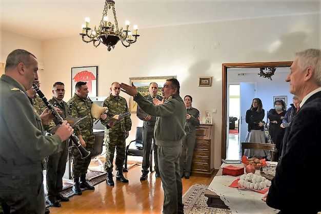 Κάλαντα από το ΔΣΣ και την  Φιλαρμονική στο Δημαρχείο: Τα Κάλαντα… ήχησαν παντού!