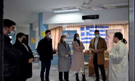 Ο Δήμαρχος Ξάνθης βράβευσε το «Humanity Greece» και την ΕΛΙΝ   για την κοινωνική τους δράση