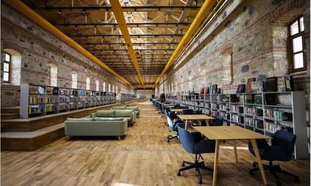 Βιβλιοθήκη Ραμί:  Η μεγαλύτερη της Κωνσταντινουπόλεως  και μια από τις κορυφαίες της Ευρώπης   Λειτουργεί 24 ώρες το 24ωρο και μπορεί  να εξυπηρετεί καθημερινά 4.200 άτομα