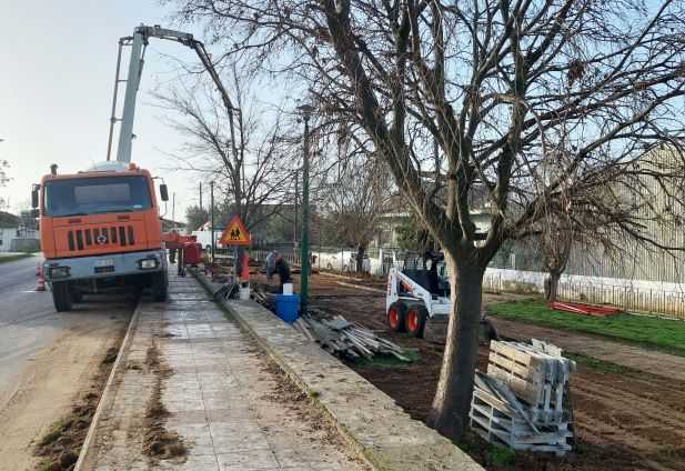Ξεκινά η ανάπλαση δύο παιδικών χαρών στους οικισμούς Εξοχή και Θαλασσιά Δήμου Τοπείρου