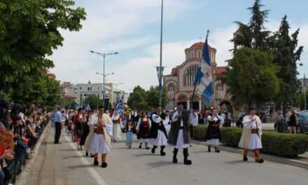 ΕΦΙΠΠΟΙ ΚΑΙ ΗΠΕΙΡΩΤΕΣ ΣΤΗΝ ΠΑΡΕΛΑΣΗ ΣΤΟΝ ΙΑΣΜΟ ΜΑΖΙ ΜΑΣ