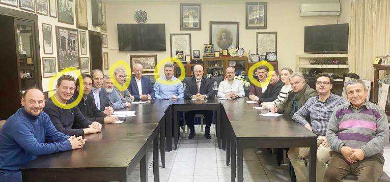 Ντελή Ριτβάν: Και με τον χωροφύλαξ και με τον αστυφύλαξ  ΙΣΟΡΟΠΕΙ ΣΕ ΔΥΟ ΒΑΡΚΕΣ Ο ΔΗΜΑΡΧΟΣ ΜΥΚΗΣ. ΩΣ ΠΟΤΕ;