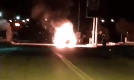 ΘΑΣΟΣ | Αυτοκίνητο κάηκε ολοσχερώς στο Ραχώνι