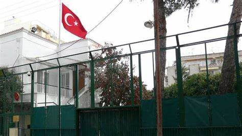 ΜΕΤΑΞΥ ΣΦΥΡΑΣ ΚΑΙ ΑΚΜΩΝΟΣ ΟΙ ΜΕΙΟΝΟΤΙΚΟΙ ΒΟΥΛΕΥΤΕΣ ΤΗΣ ΘΡΑΚΗΣ