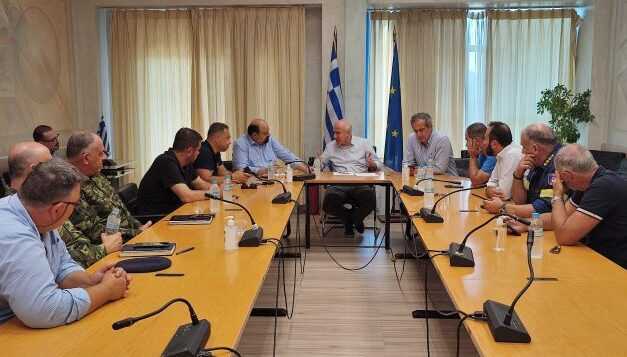 Σύσκεψη του Περιφερειάρχη ΑΜΘ Χρήστου Μέτιου με τους Υφυπουργούς Πολιτικής Προστασίας και Μακεδονίας-Θράκης στην Κομοτηνή