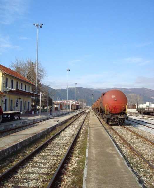 Άργησαν και φέτος τα πλοία  μιας και τα τρένα αλλάξανε πλατεία