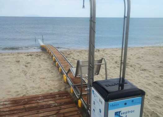 Εγκατάσταση συστήματος SEATRUCK για ΑΜΕΑ στην παραλία Ερασμίου Δήμου Τοπείρου