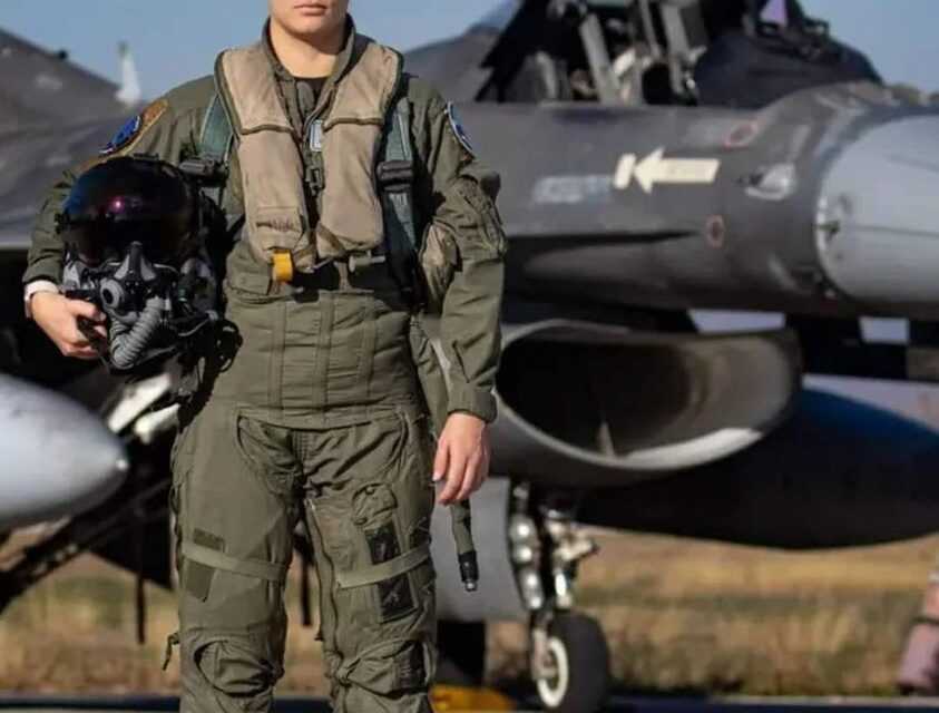 Χρυσάνθη Νικολοπούλου: Από την Καβάλα η πρώτη γυναίκα πιλότος F-16