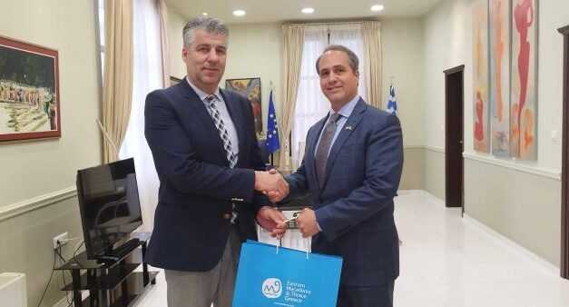 Συνάντηση του Περιφερειάρχη ΑΜΘ κ. Χριστόδουλου Τοψίδη με τον Πρόξενο των ΗΠΑ στην Θεσσαλονίκη κ. Τζέρι Ισμαήλ