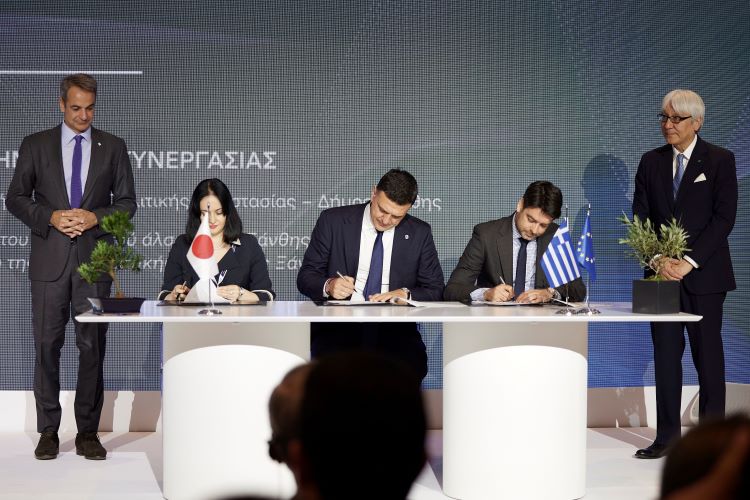 Στράτος Κοντός. Κάνει την διαφορά