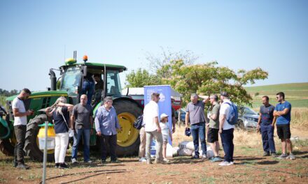 «Field day training» σε αγρό του Νομού Ροδόπης στο πλαίσιο του προγράμματος DigiAgriFood