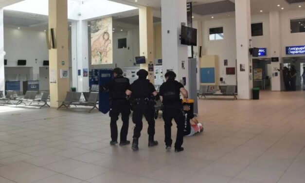 Άσκηση ετοιμότητας στους αερολιμένες Καλαμάτας και Αλεξανδρούπολης