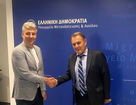 Συνάντηση πραγματοποιήθηκε και με τον αναπληρωτή υπουργό Ανάπτυξης και Επενδύσεων, αρμόδιο για τις Ιδιωτικές Επενδύσεις και τις ΣΔΙΤ Νίκο Παπαθανάση
