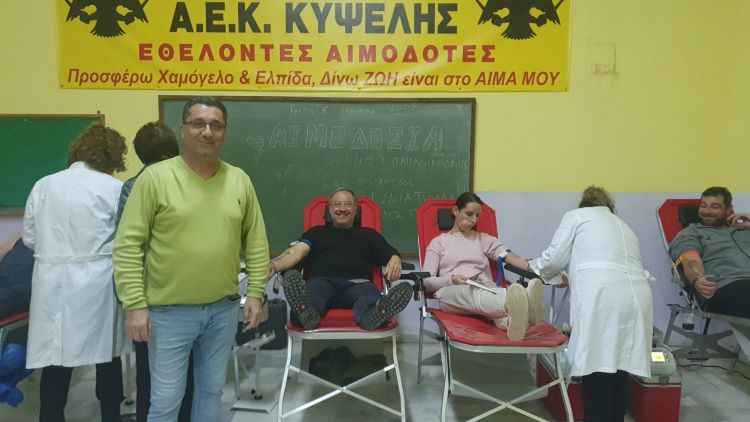 Ο Σεβασμός κερδίζεται δεν επιβάλλεται.