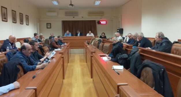 Πολιτικές και πράσινα άλογα για … τα άγρια άλογα των Κομνηνών  ΚΕΝΟ ΝΟΜΟΥ