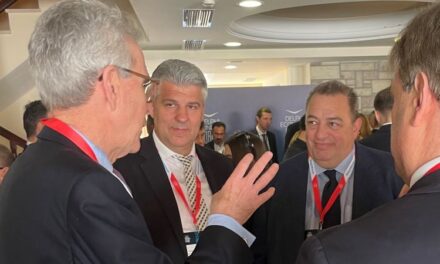 ΔΥΝΑΜΙΚΗ ΠΑΡΟΥΣΙΑ ΤΗΣ ΑΝ. ΜΑΚΕΔΟΝΙΑΣ ΚΑΙ ΘΡΑΚΗΣ ΣΤΟ FORUM ΤΩΝ ΔΕΛΦΩΝ