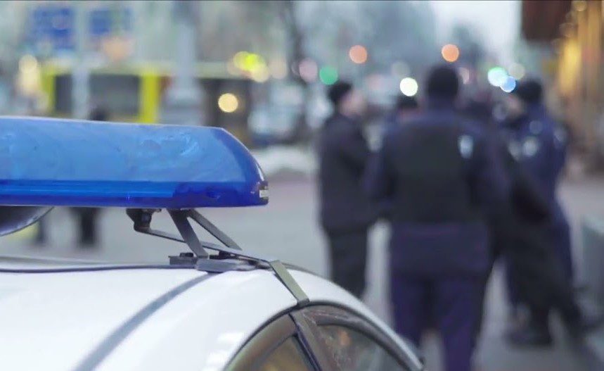 Όταν οι ανήλικοι ρωμά στην Ξάνθη, κυκλοφορούν με μαχαίρια.