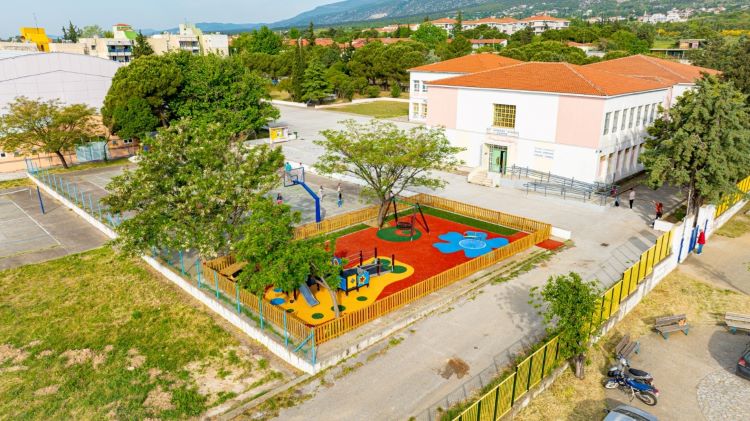 Μια νέα παιδική χαρά που αγκαλιάζει κάθε παιδί στο 1ο Ειδικό Σχολείο Ξάνθης