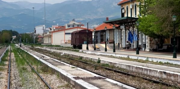 ΕΞΙ ΧΡΟΝΙΑ Η ΘΡΑΚΗ ΧΩΡΙΣ ΤΡΕΝΟ. ΝΑ ΤΑ ΕΚΑΤΟΣΤΙΣΟΥΜΕ;