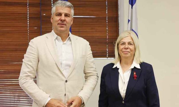 Συνάντηση Τοψίδη με τη νέα διοικήτρια του Νοσοκομείου Ξάνθης – «Η Δημόσια Υγεία στο επίκεντρο των προτεραιοτήτων μας